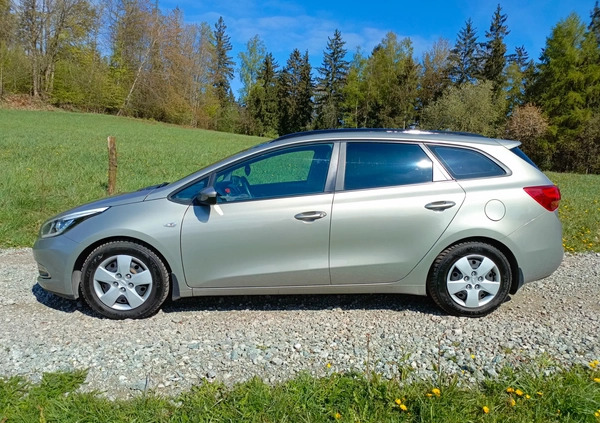 Kia Ceed cena 23900 przebieg: 239900, rok produkcji 2013 z Dolsk małe 121
